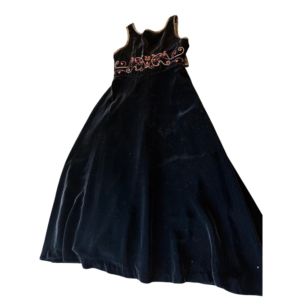 American Girl Dress Black Velvet Holiday Floral Embroidery Back Bow Maxi Size 8